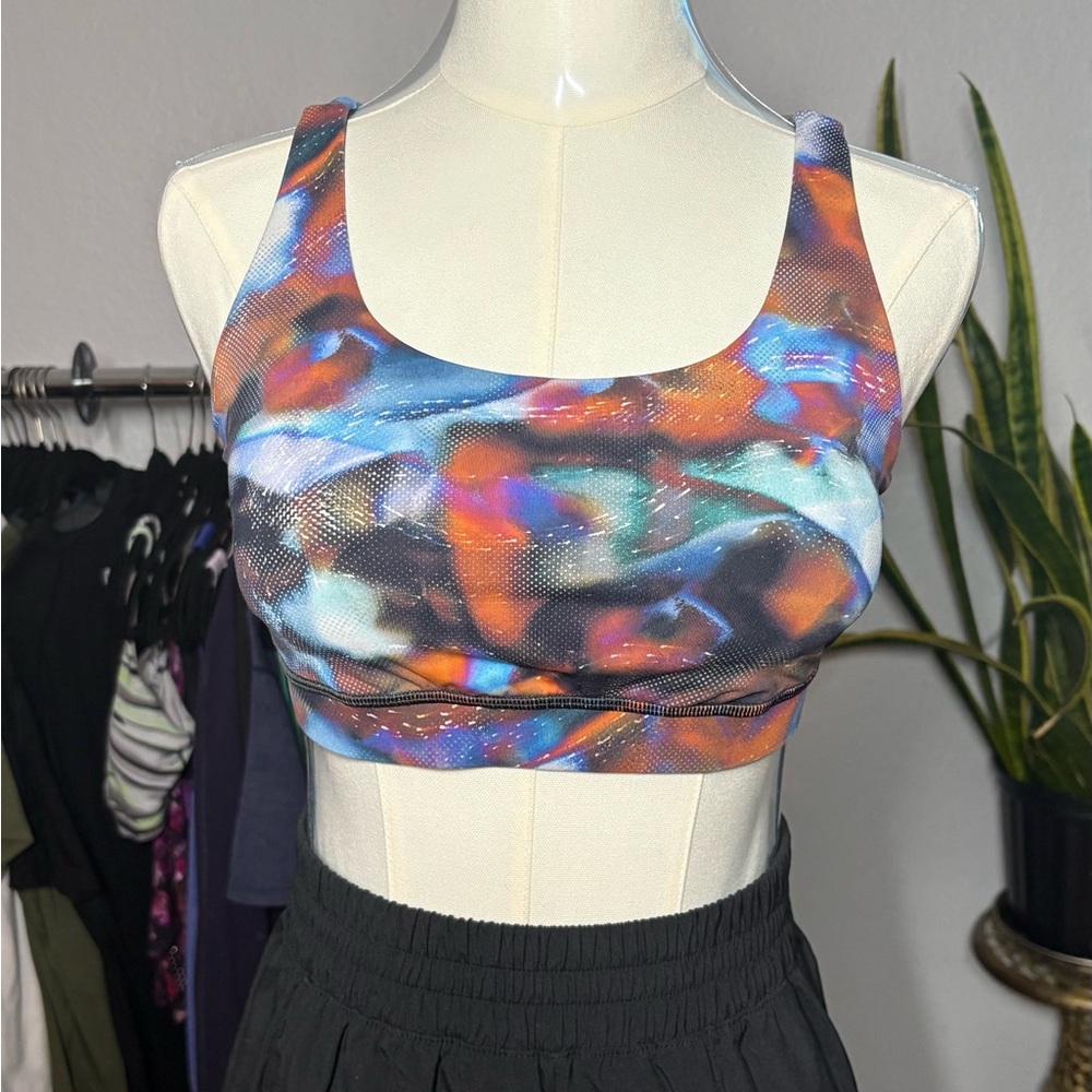 Lululemon Women’s Energy Sports Bra